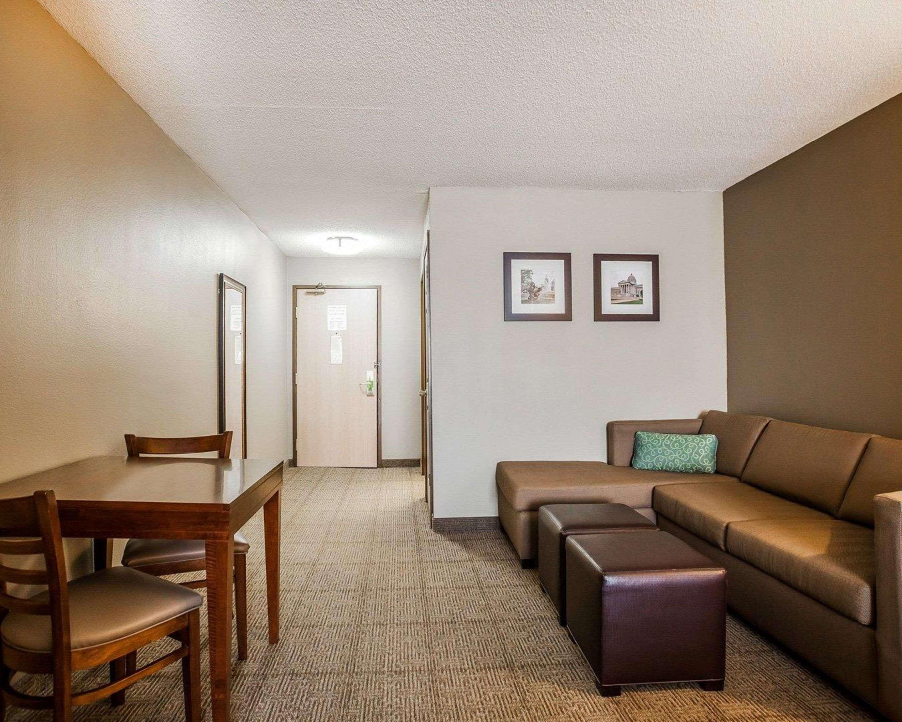Comfort Inn & Suites Moberly Exterior foto